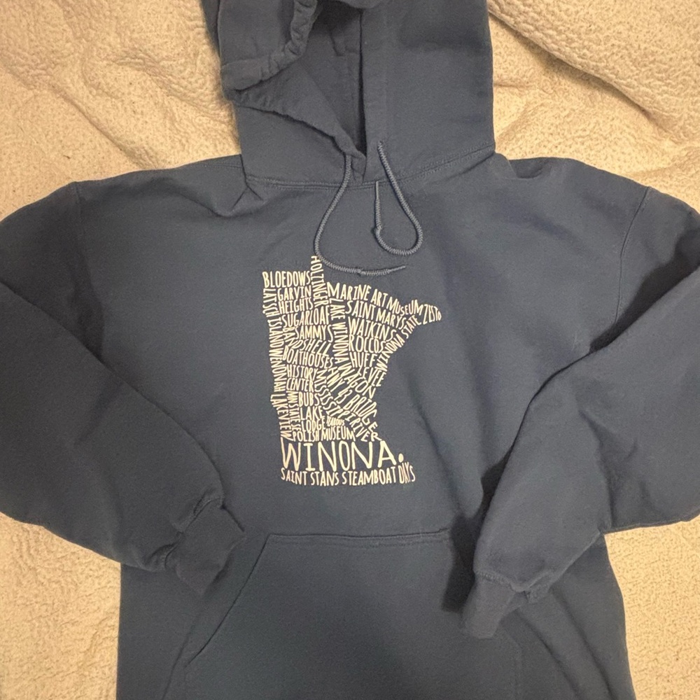 Gildan Heavy Blend Hoodie in Soft Blue